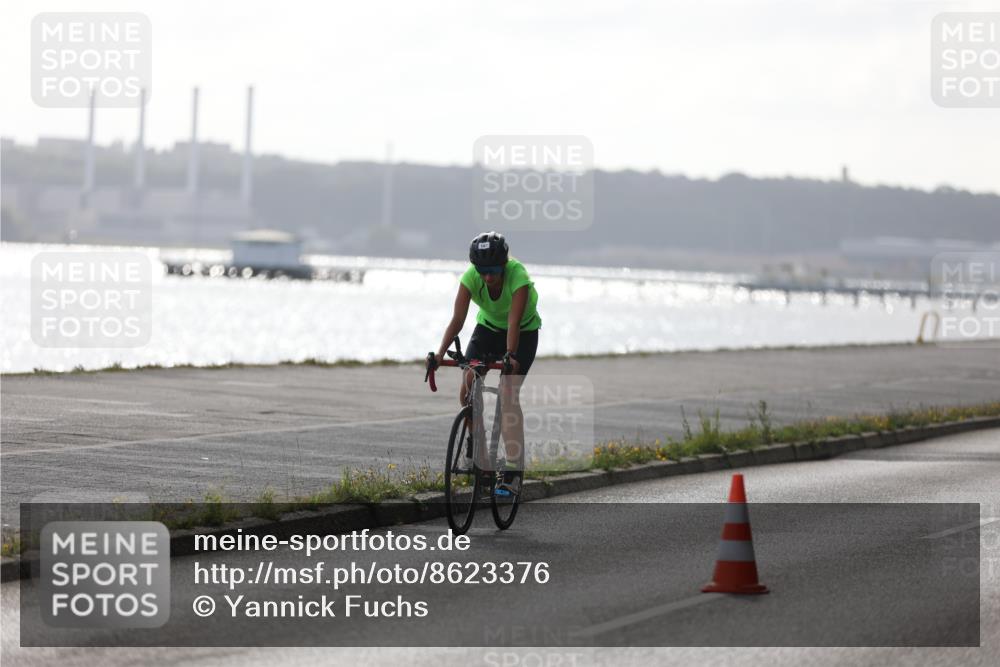 17.08.2025 - KN Förde Triathlon 2025 Yannick Fuchs http://msf.ph/oto/8623376 17.08.2025 09:57:58 Radfahren 118, 187, 120, 150, 243 meine-sportfotos.de