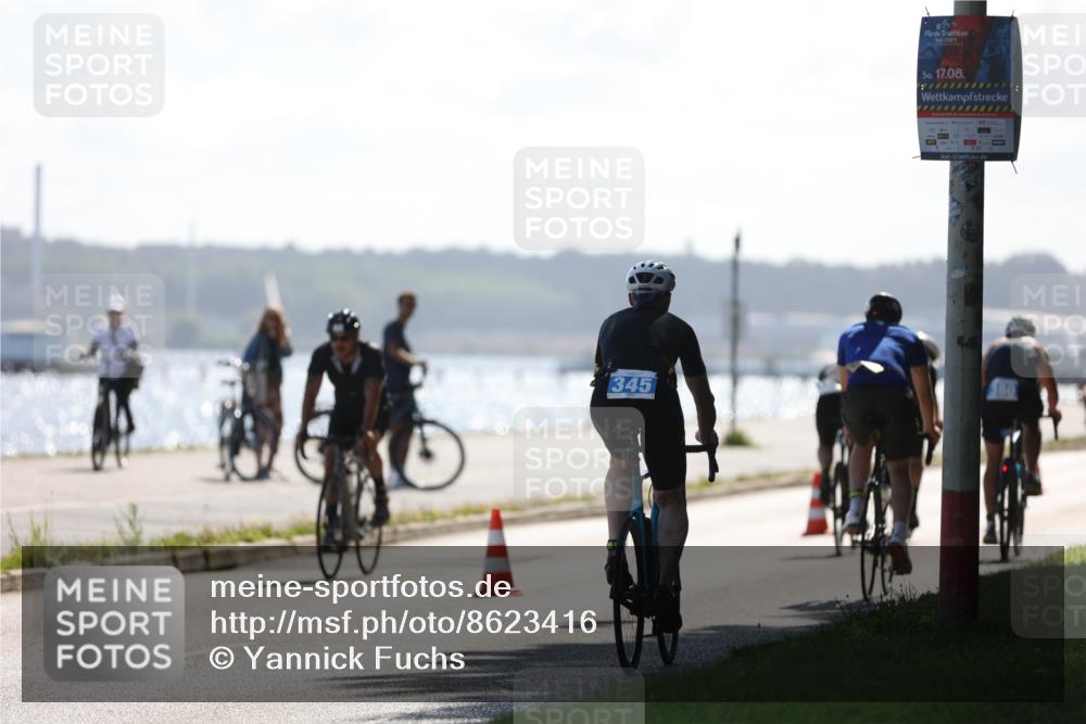 17.08.2025 - KN Förde Triathlon 2025 Yannick Fuchs http://msf.ph/oto/8623416 17.08.2025 11:15:18 Radfahren 284, 377, 622, 629, 281, 345, 374, 380, 625 meine-sportfotos.de