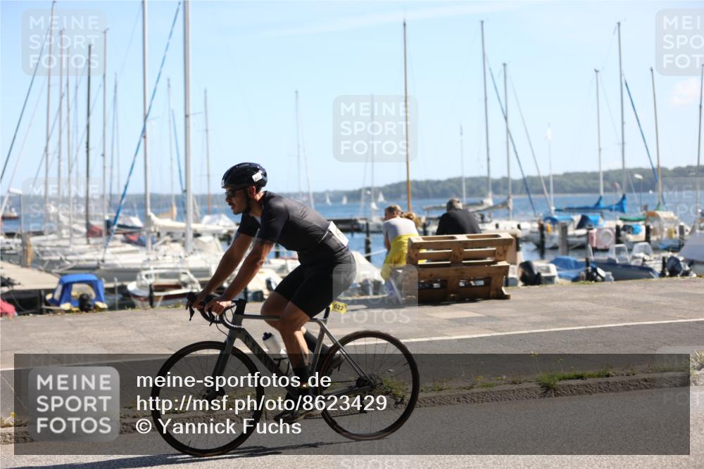 17.08.2025 - KN Förde Triathlon 2025 Yannick Fuchs http://msf.ph/oto/8623429 17.08.2025 11:15:22 Radfahren 284, 300, 307, 377, 622, 623, 629, 284, 345, 377 meine-sportfotos.de