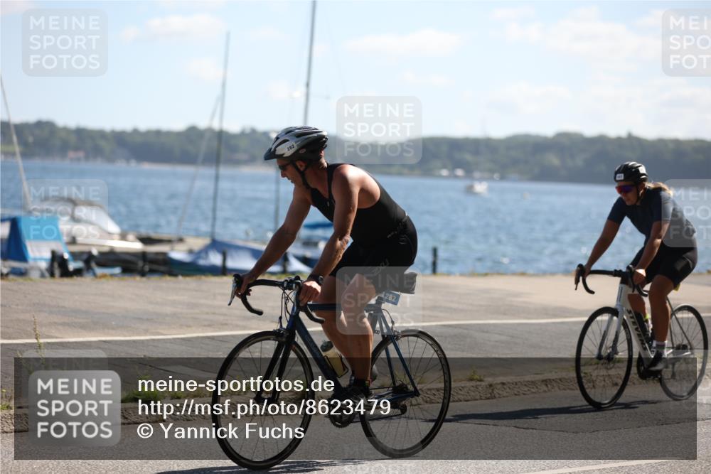 17.08.2025 - KN Förde Triathlon 2025 Yannick Fuchs http://msf.ph/oto/8623479 17.08.2025 11:15:38 Radfahren 261, 282, 295, 359, 382, 624, 627, 300, 307, 354 meine-sportfotos.de