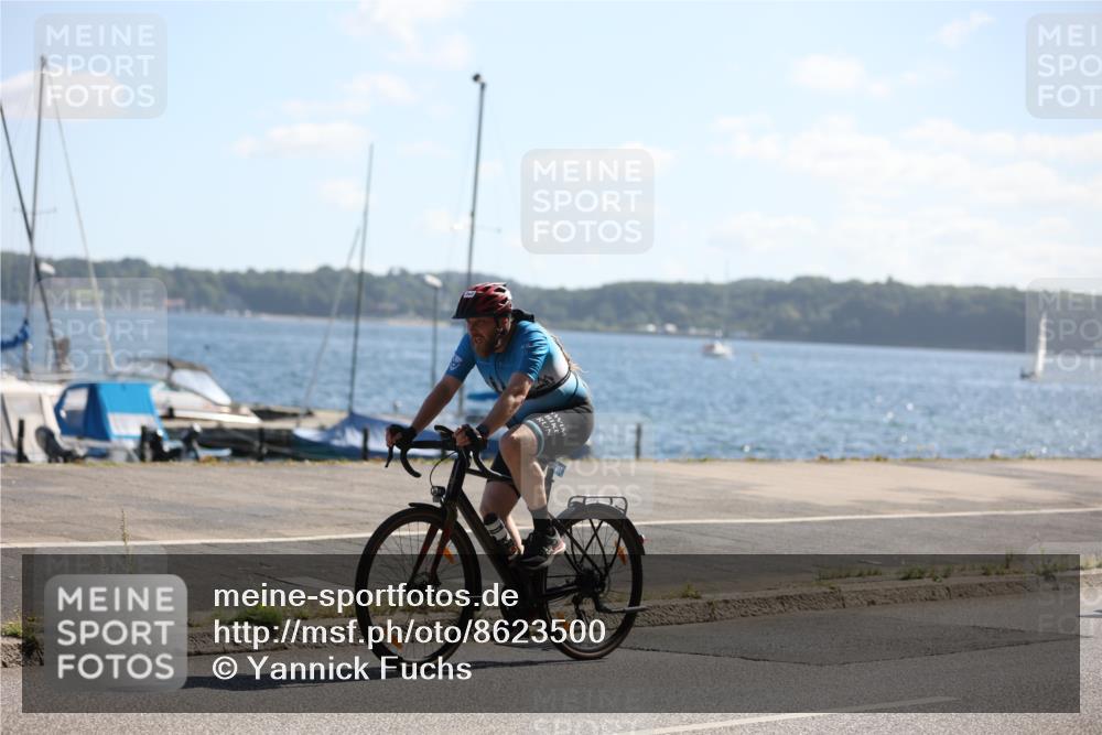 17.08.2025 - KN Förde Triathlon 2025 Yannick Fuchs http://msf.ph/oto/8623500 17.08.2025 11:15:42 Radfahren 261, 295, 309, 359, 382, 624, 627, 282, 354, 627 meine-sportfotos.de