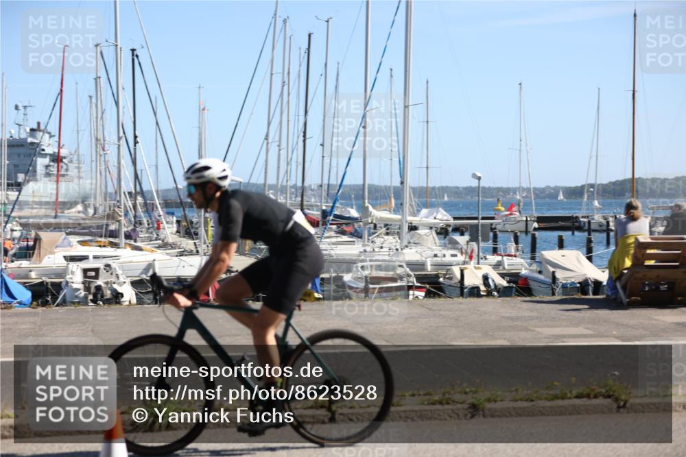 17.08.2025 - KN Förde Triathlon 2025 Yannick Fuchs http://msf.ph/oto/8623528 17.08.2025 11:15:47 Radfahren 261, 309, 332, 359, 373, 624, 282, 295, 382, 627 meine-sportfotos.de