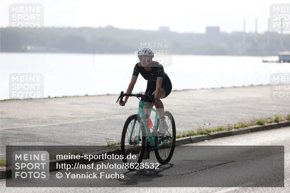 17.08.2025 - KN Förde Triathlon 2025 Yannick Fuchs http://msf.ph/oto/8623532 17.08.2025 09:59:38 Radfahren 140, 187, 144, 204, 246 meine-sportfotos.de