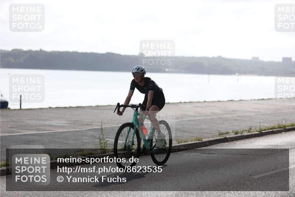 17.08.2025 - KN Förde Triathlon 2025 Yannick Fuchs http://msf.ph/oto/8623535 17.08.2025 09:59:38 Radfahren 140, 187, 144, 204, 246 meine-sportfotos.de
