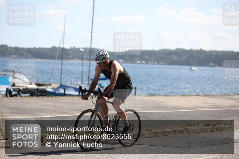 17.08.2025 - KN Förde Triathlon 2025 Yannick Fuchs http://msf.ph/oto/8623555 17.08.2025 11:16:06 Radfahren 285, 296, 310, 328, 335, 344, 368, 618, 626, 628, 630, 285, 288, 306, 389 meine-sportfotos.de