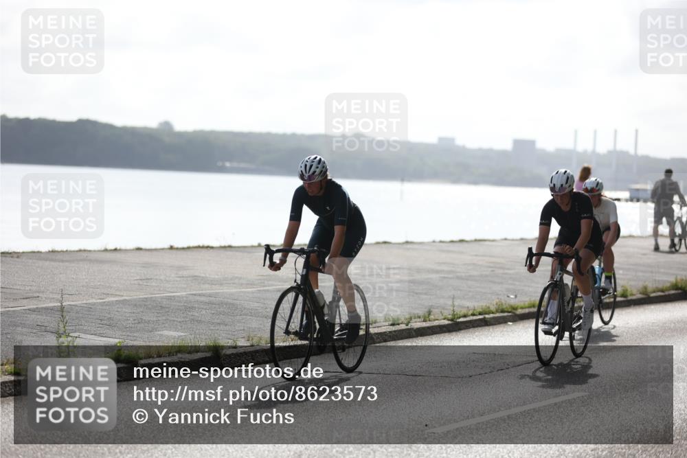 17.08.2025 - KN Förde Triathlon 2025 Yannick Fuchs http://msf.ph/oto/8623573 17.08.2025 10:00:04 Radfahren 118, 120, 173, 179, 189, 192, 240, 241, 249, 194, 248 meine-sportfotos.de