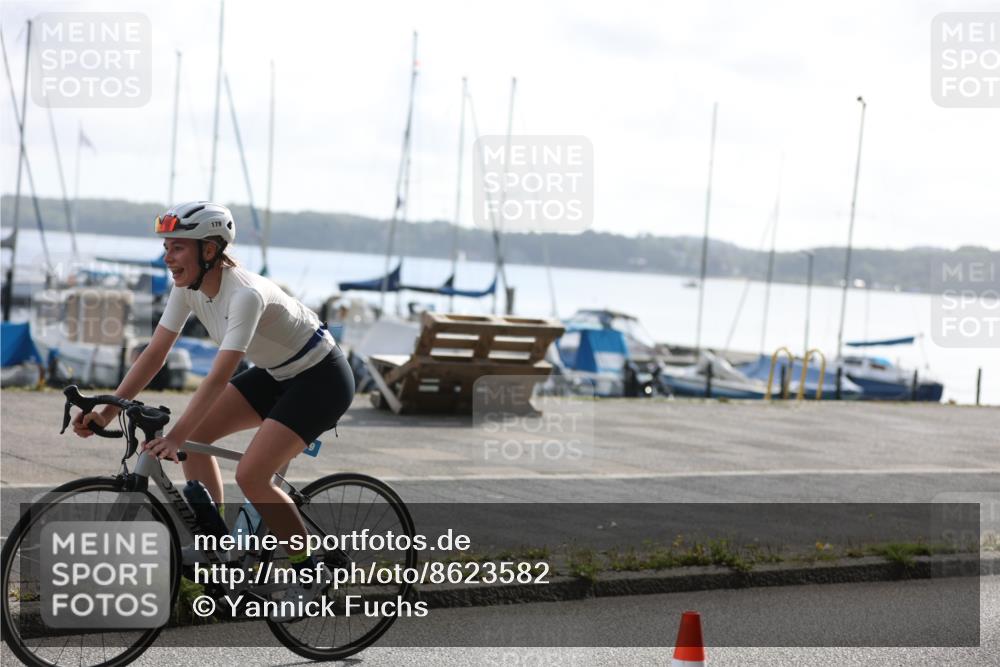 17.08.2025 - KN Förde Triathlon 2025 Yannick Fuchs http://msf.ph/oto/8623582 17.08.2025 10:00:06 Radfahren 118, 173, 179, 185, 189, 192, 240, 241, 249, 120, 248 meine-sportfotos.de