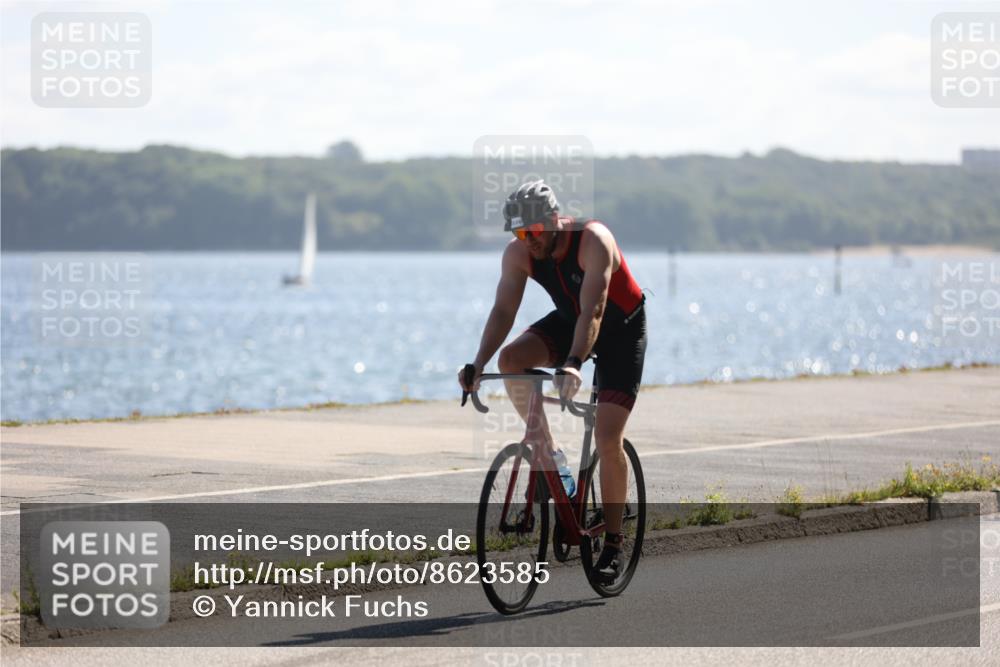 17.08.2025 - KN Förde Triathlon 2025 Yannick Fuchs http://msf.ph/oto/8623585 17.08.2025 11:16:13 Radfahren 266, 296, 303, 328, 335, 310, 344, 368, 618, 626, 628, 630 meine-sportfotos.de