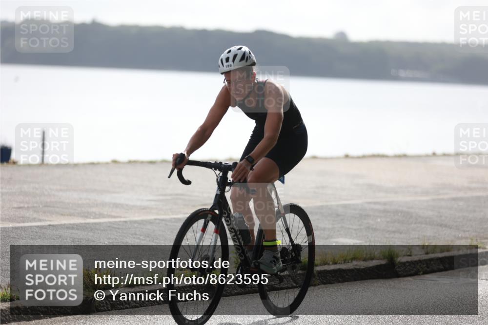 17.08.2025 - KN Förde Triathlon 2025 Yannick Fuchs http://msf.ph/oto/8623595 17.08.2025 10:00:09 Radfahren 118, 173, 177, 185, 189, 192, 249, 120, 179, 192, 240, 241 meine-sportfotos.de