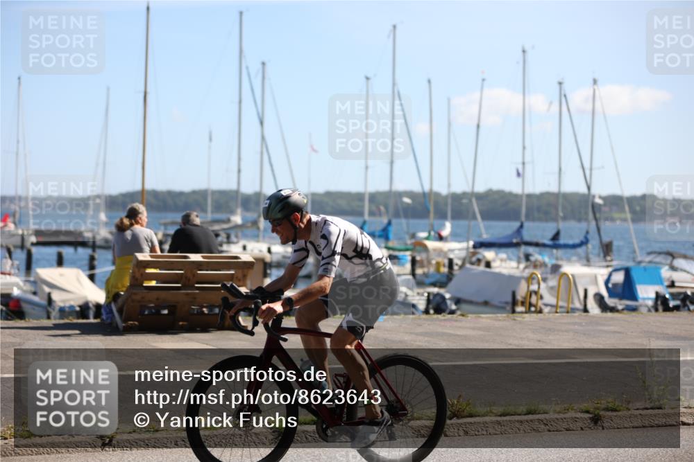 17.08.2025 - KN Förde Triathlon 2025 Yannick Fuchs http://msf.ph/oto/8623643 17.08.2025 11:17:04 Radfahren 261, 294, 299, 300, 622, 623, 629 meine-sportfotos.de