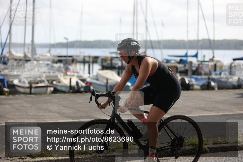 17.08.2025 - KN Förde Triathlon 2025 Yannick Fuchs http://msf.ph/oto/8623690 17.08.2025 10:01:03 Radfahren 164, 200, 213, 137, 153, 181, 238 meine-sportfotos.de