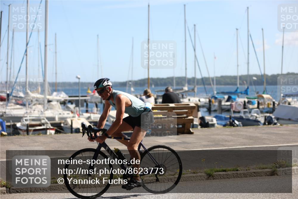 17.08.2025 - KN Förde Triathlon 2025 Yannick Fuchs http://msf.ph/oto/8623773 17.08.2025 11:18:17 Radfahren 268, 320, 340, 344, 615, 279, 344, 355, 643 meine-sportfotos.de