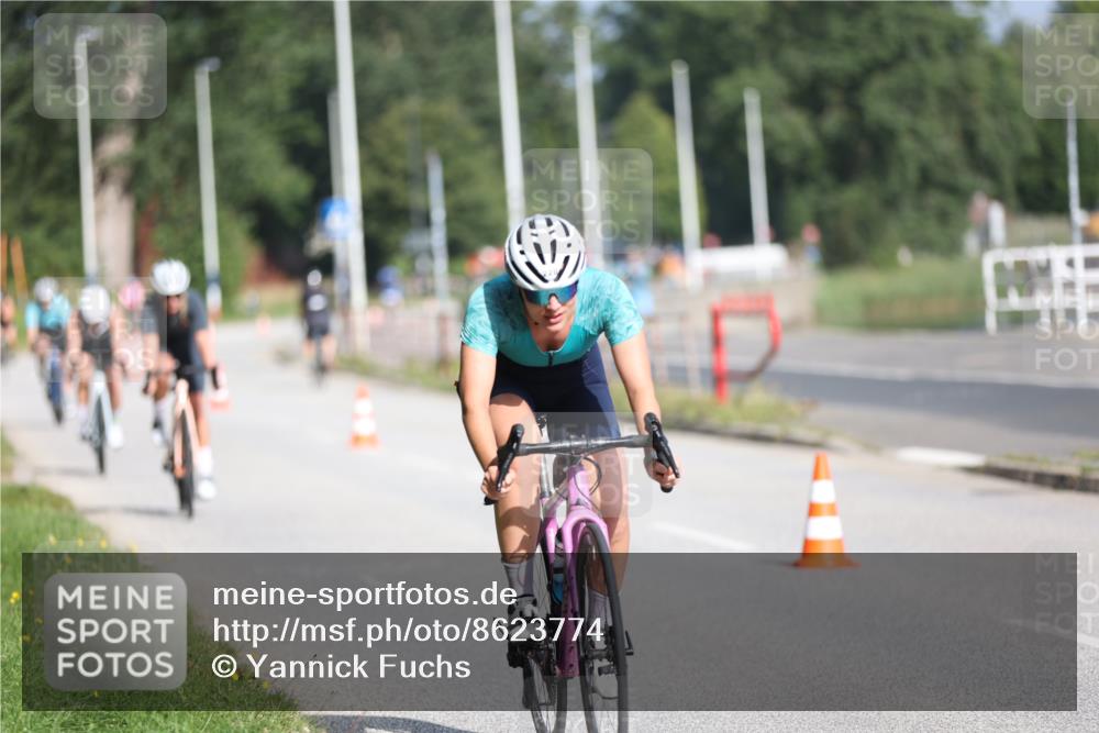 17.08.2025 - KN Förde Triathlon 2025 Yannick Fuchs http://msf.ph/oto/8623774 17.08.2025 10:02:16 Radfahren 141, 159, 161, 220, 231, 250, 194 meine-sportfotos.de
