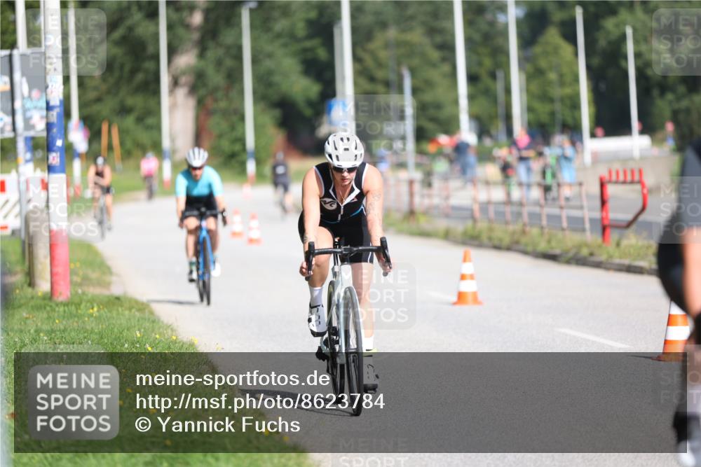 17.08.2025 - KN Förde Triathlon 2025 Yannick Fuchs http://msf.ph/oto/8623784 17.08.2025 10:02:19 Radfahren 141, 159, 161, 220, 224, 231, 250, 220 meine-sportfotos.de
