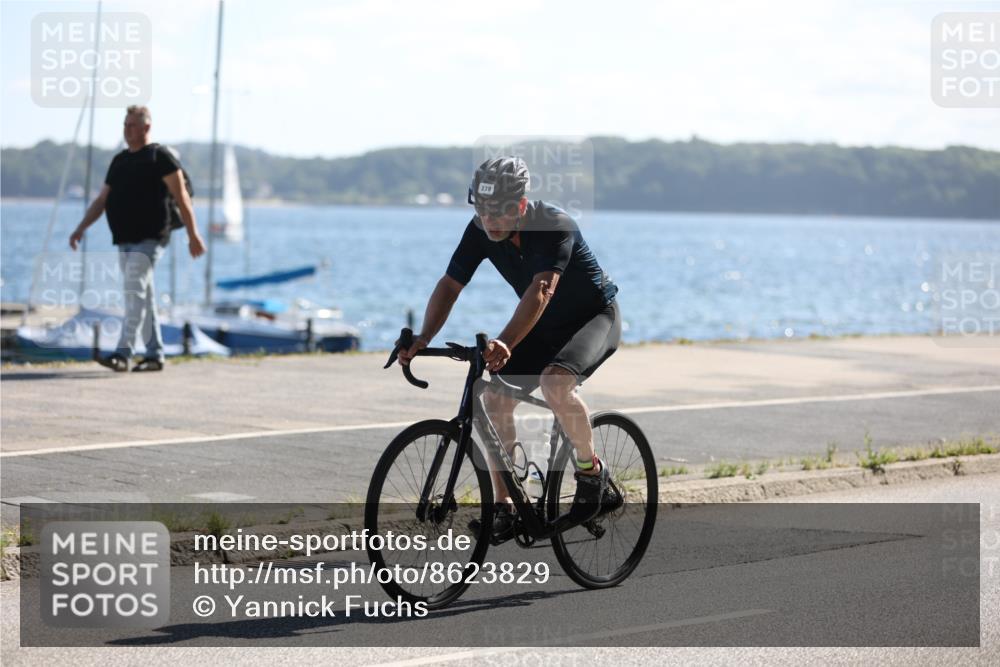 17.08.2025 - KN Förde Triathlon 2025 Yannick Fuchs http://msf.ph/oto/8623829 17.08.2025 11:18:59 Radfahren 318, 338, 605, 633, 634, 323 meine-sportfotos.de
