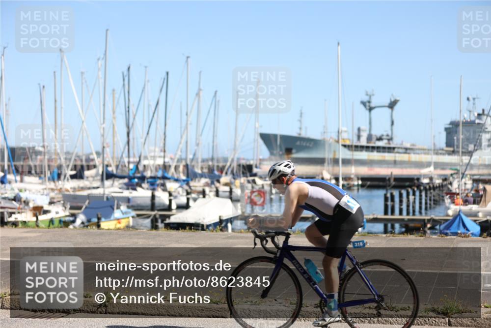 17.08.2025 - KN Förde Triathlon 2025 Yannick Fuchs http://msf.ph/oto/8623845 17.08.2025 11:19:09 Radfahren 318, 358, 376, 608, 636, 338, 605, 633, 634 meine-sportfotos.de