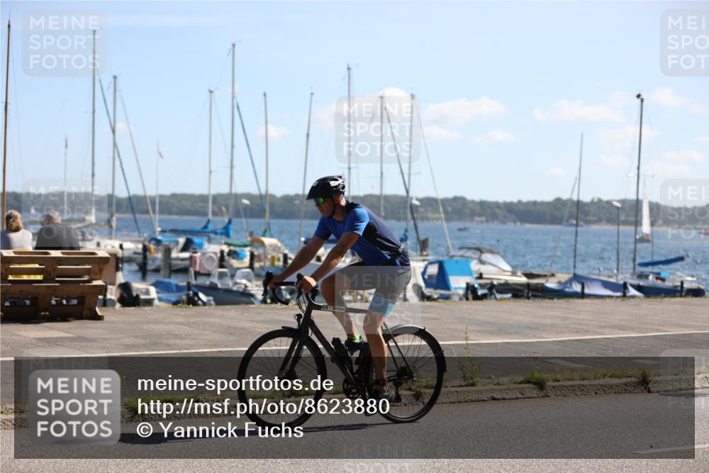 17.08.2025 - KN Förde Triathlon 2025 Yannick Fuchs http://msf.ph/oto/8623880 17.08.2025 11:19:43 Radfahren 269, 270, 278, 302, 325, 331, 385, 390, 269, 275 meine-sportfotos.de