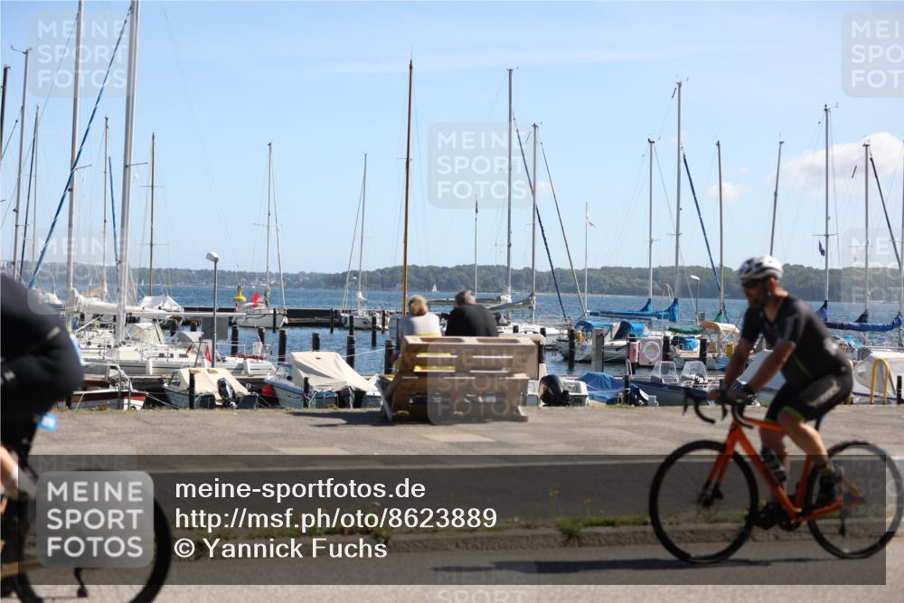 17.08.2025 - KN Förde Triathlon 2025 Yannick Fuchs http://msf.ph/oto/8623889 17.08.2025 11:19:45 Radfahren 270, 278, 302, 325, 331, 340, 385, 390, 615, 269 meine-sportfotos.de
