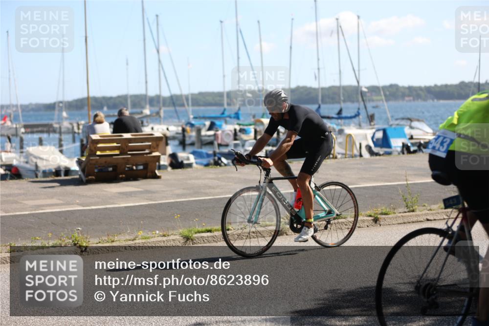 17.08.2025 - KN Förde Triathlon 2025 Yannick Fuchs http://msf.ph/oto/8623896 17.08.2025 11:19:48 Radfahren 270, 278, 279, 302, 320, 340, 385, 390, 615, 269, 270, 302, 325, 331 meine-sportfotos.de