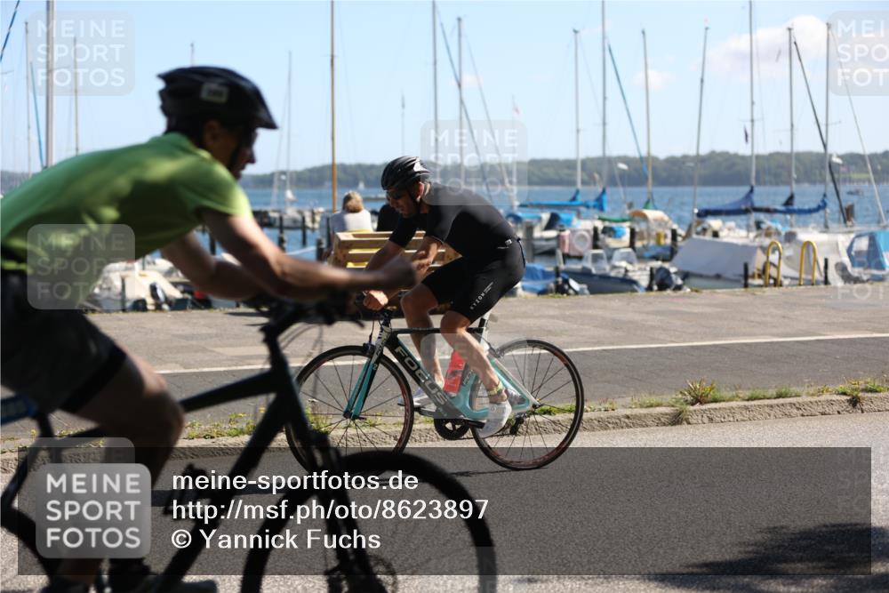 17.08.2025 - KN Förde Triathlon 2025 Yannick Fuchs http://msf.ph/oto/8623897 17.08.2025 11:19:48 Radfahren 270, 278, 279, 302, 320, 340, 385, 390, 615, 269, 270, 302, 325, 331 meine-sportfotos.de