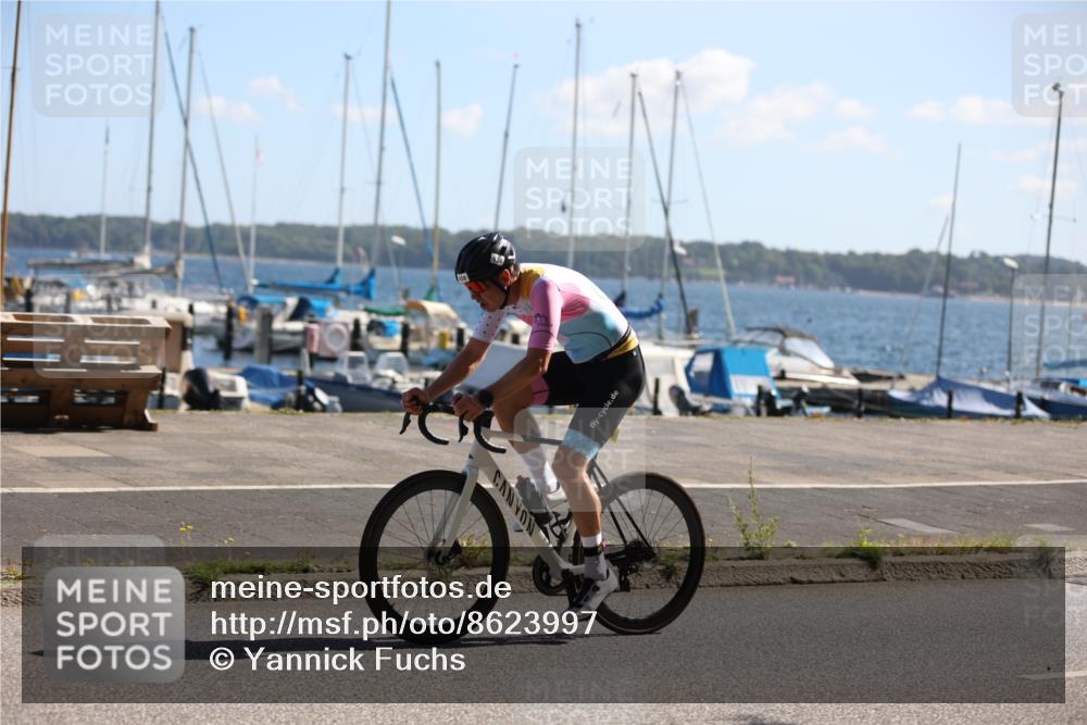 17.08.2025 - KN Förde Triathlon 2025 Yannick Fuchs http://msf.ph/oto/8623997 17.08.2025 11:21:24 Radfahren 325, 331, 363, 390, 620, 639, 270, 343 meine-sportfotos.de