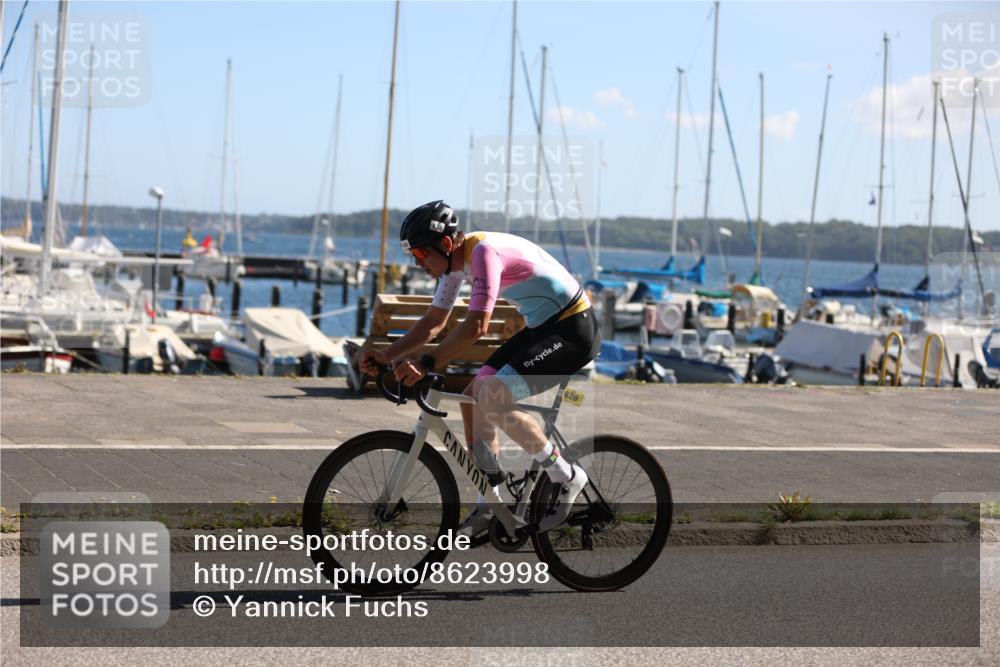 17.08.2025 - KN Förde Triathlon 2025 Yannick Fuchs http://msf.ph/oto/8623998 17.08.2025 11:21:24 Radfahren 325, 331, 363, 390, 620, 639, 270, 343 meine-sportfotos.de