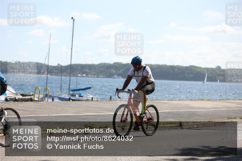 17.08.2025 - KN Förde Triathlon 2025 Yannick Fuchs http://msf.ph/oto/8624032 17.08.2025 11:23:53 Radfahren 291, 349, 372, 610, 612, 273, 330, 348, 351, 360 meine-sportfotos.de