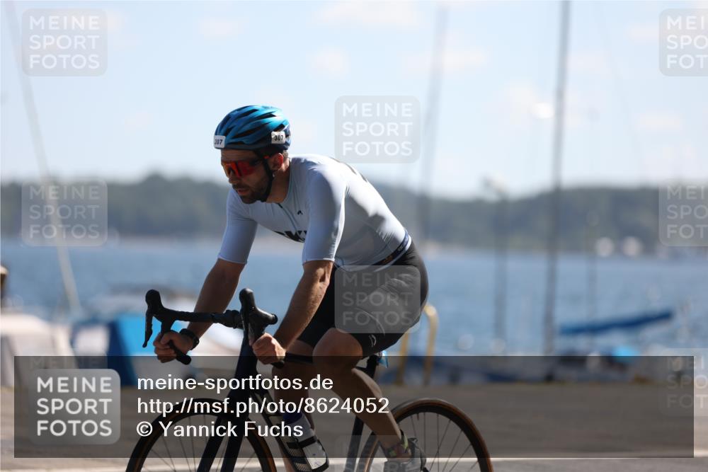 17.08.2025 - KN Förde Triathlon 2025 Yannick Fuchs http://msf.ph/oto/8624052 17.08.2025 11:24:06 Radfahren 261, 266, 288, 296, 307, 345, 353, 362, 614, 619, 632, 291, 612, 632 meine-sportfotos.de