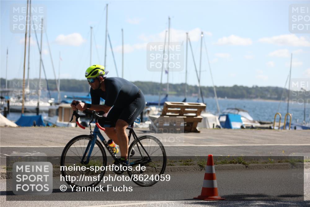 17.08.2025 - KN Förde Triathlon 2025 Yannick Fuchs http://msf.ph/oto/8624059 17.08.2025 11:24:08 Radfahren 261, 266, 288, 296, 307, 345, 353, 362, 614, 619, 642, 291, 612, 632 meine-sportfotos.de
