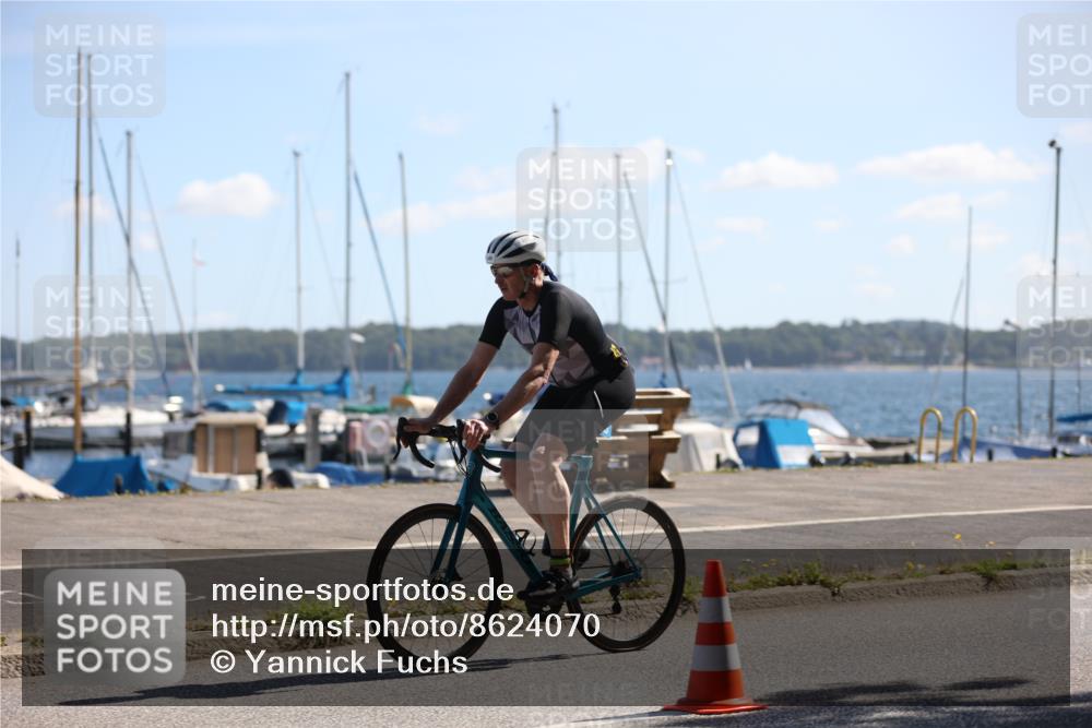17.08.2025 - KN Förde Triathlon 2025 Yannick Fuchs http://msf.ph/oto/8624070 17.08.2025 11:24:15 Radfahren 263, 271, 345, 350, 354, 642, 261, 266, 288, 296, 307, 353, 362, 614, 619 meine-sportfotos.de