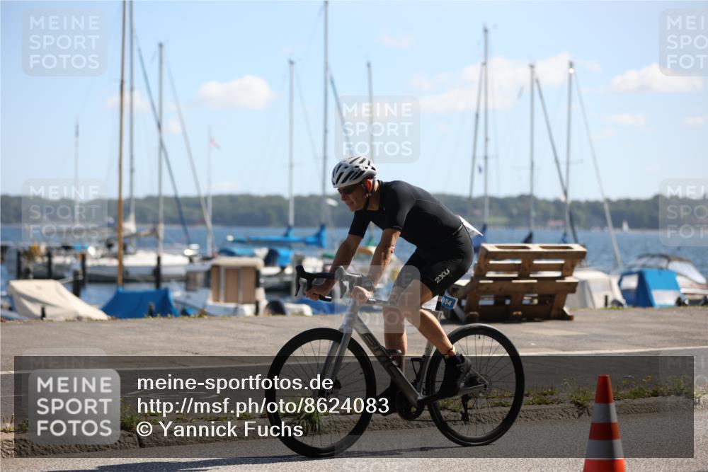 17.08.2025 - KN Förde Triathlon 2025 Yannick Fuchs http://msf.ph/oto/8624083 17.08.2025 11:24:20 Radfahren 263, 271, 329, 350, 352, 354, 380, 642, 345, 642 meine-sportfotos.de