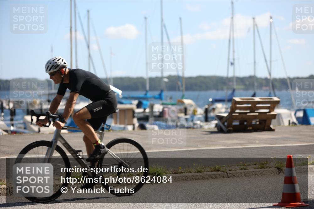 17.08.2025 - KN Förde Triathlon 2025 Yannick Fuchs http://msf.ph/oto/8624084 17.08.2025 11:24:21 Radfahren 263, 271, 329, 350, 352, 354, 380, 345, 642 meine-sportfotos.de
