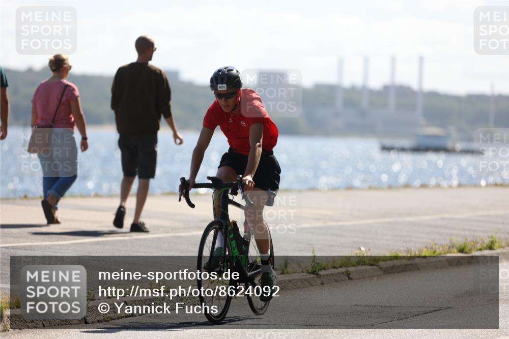 17.08.2025 - KN Förde Triathlon 2025 Yannick Fuchs http://msf.ph/oto/8624092 17.08.2025 11:24:41 Radfahren 303, 370, 621, 326, 371, 616 meine-sportfotos.de
