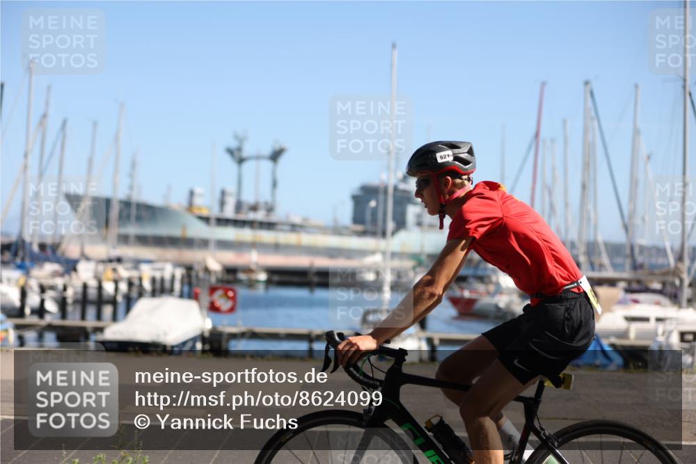 17.08.2025 - KN Förde Triathlon 2025 Yannick Fuchs http://msf.ph/oto/8624099 17.08.2025 11:24:43 Radfahren 303, 370, 621, 326, 371, 616 meine-sportfotos.de