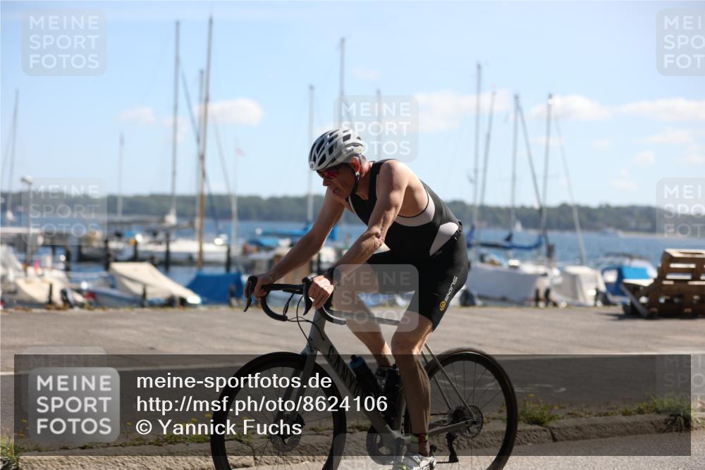 17.08.2025 - KN Förde Triathlon 2025 Yannick Fuchs http://msf.ph/oto/8624106 17.08.2025 11:24:48 Radfahren 303, 306, 328, 373, 389, 370, 621 meine-sportfotos.de