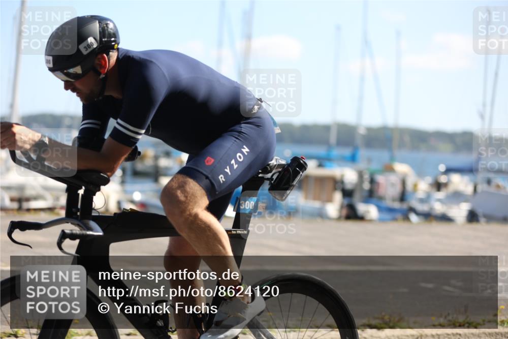 17.08.2025 - KN Förde Triathlon 2025 Yannick Fuchs http://msf.ph/oto/8624120 17.08.2025 11:25:05 Radfahren 284, 300, 308, 309, 374, 606, 613, 638, 328, 356, 373, 635 meine-sportfotos.de