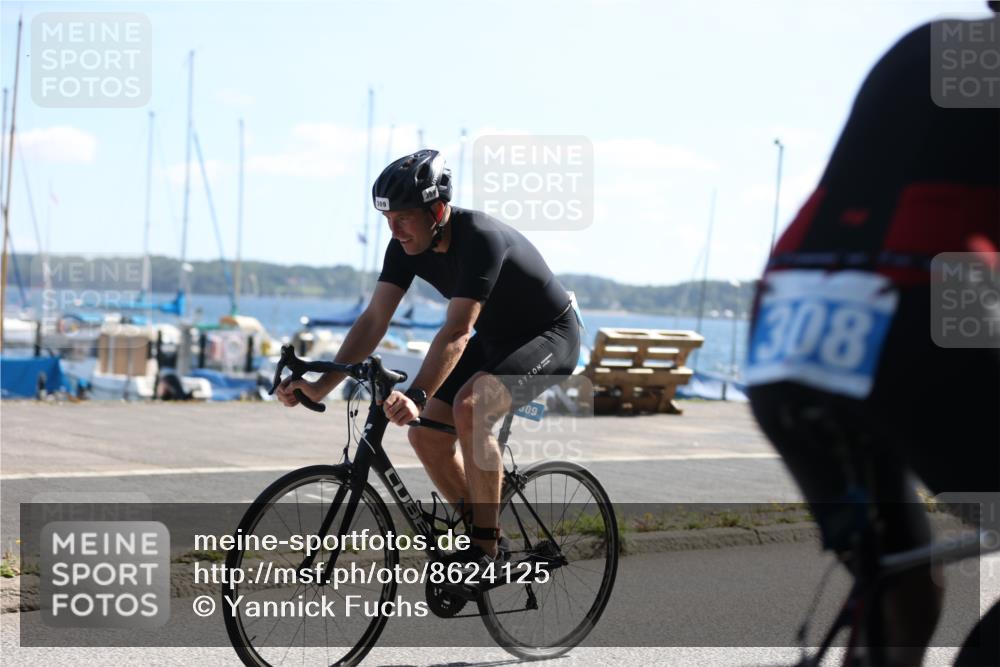 17.08.2025 - KN Förde Triathlon 2025 Yannick Fuchs http://msf.ph/oto/8624125 17.08.2025 11:25:12 Radfahren 308, 309, 337, 374, 384, 609, 613, 625, 638, 284, 300, 374, 606 meine-sportfotos.de