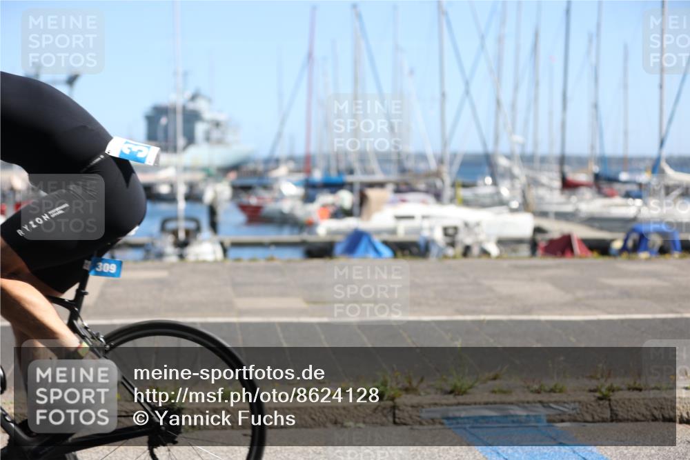 17.08.2025 - KN Förde Triathlon 2025 Yannick Fuchs http://msf.ph/oto/8624128 17.08.2025 11:25:13 Radfahren 308, 309, 337, 384, 609, 613, 625, 638, 284, 300, 374, 606 meine-sportfotos.de