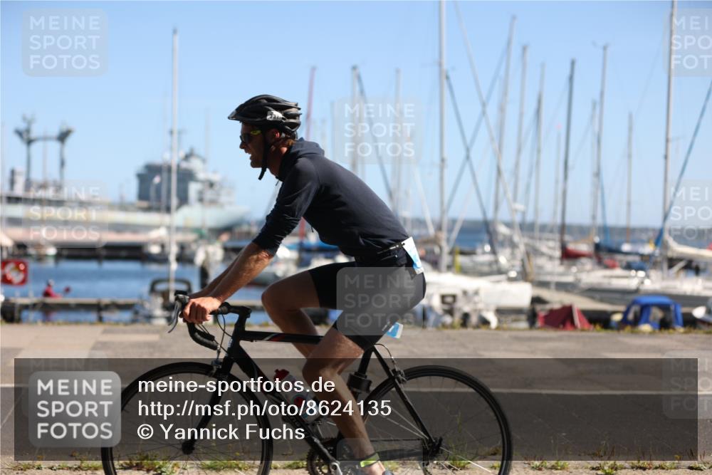 17.08.2025 - KN Förde Triathlon 2025 Yannick Fuchs http://msf.ph/oto/8624135 17.08.2025 11:25:17 Radfahren 266, 330, 337, 384, 609, 625, 308, 309, 374, 613, 638 meine-sportfotos.de