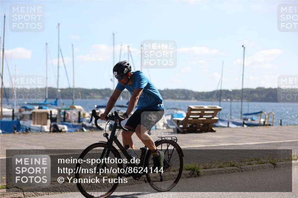 17.08.2025 - KN Förde Triathlon 2025 Yannick Fuchs http://msf.ph/oto/8624144 17.08.2025 11:25:28 Radfahren 261, 285, 295, 296, 330, 377, 617, 629, 630, 632, 633, 266, 384, 609 meine-sportfotos.de