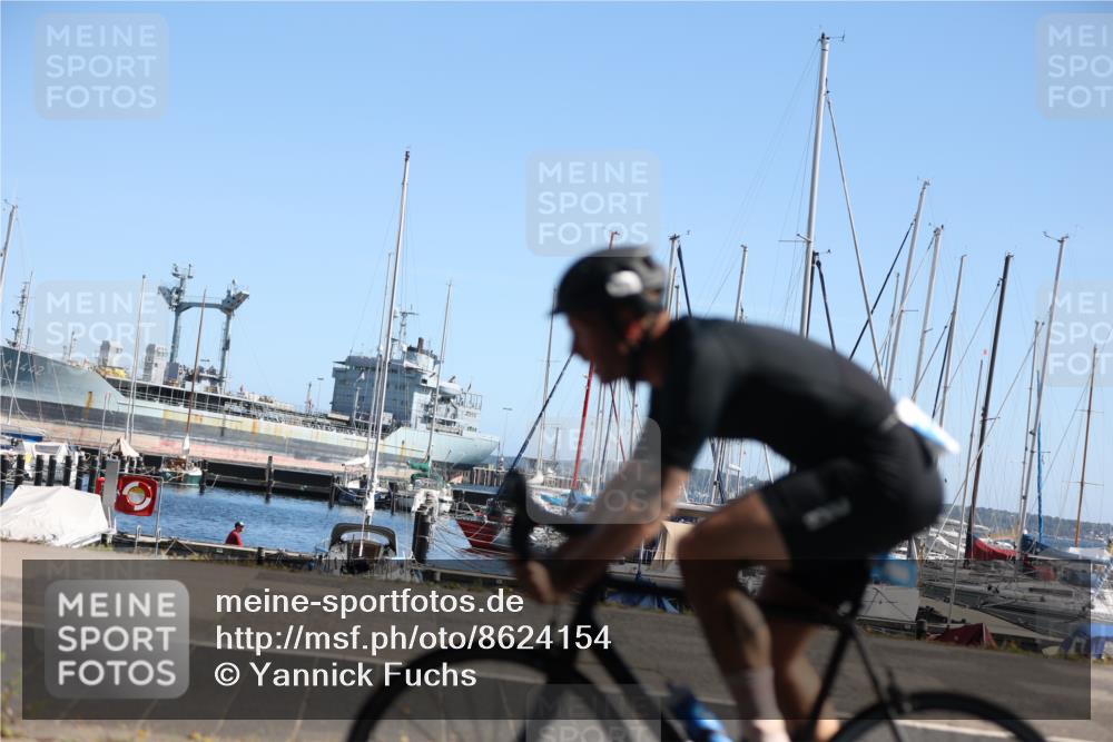 17.08.2025 - KN Förde Triathlon 2025 Yannick Fuchs http://msf.ph/oto/8624154 17.08.2025 11:25:31 Radfahren 261, 285, 288, 295, 296, 307, 610, 617, 629, 630, 632, 633, 261, 266, 330, 377 meine-sportfotos.de