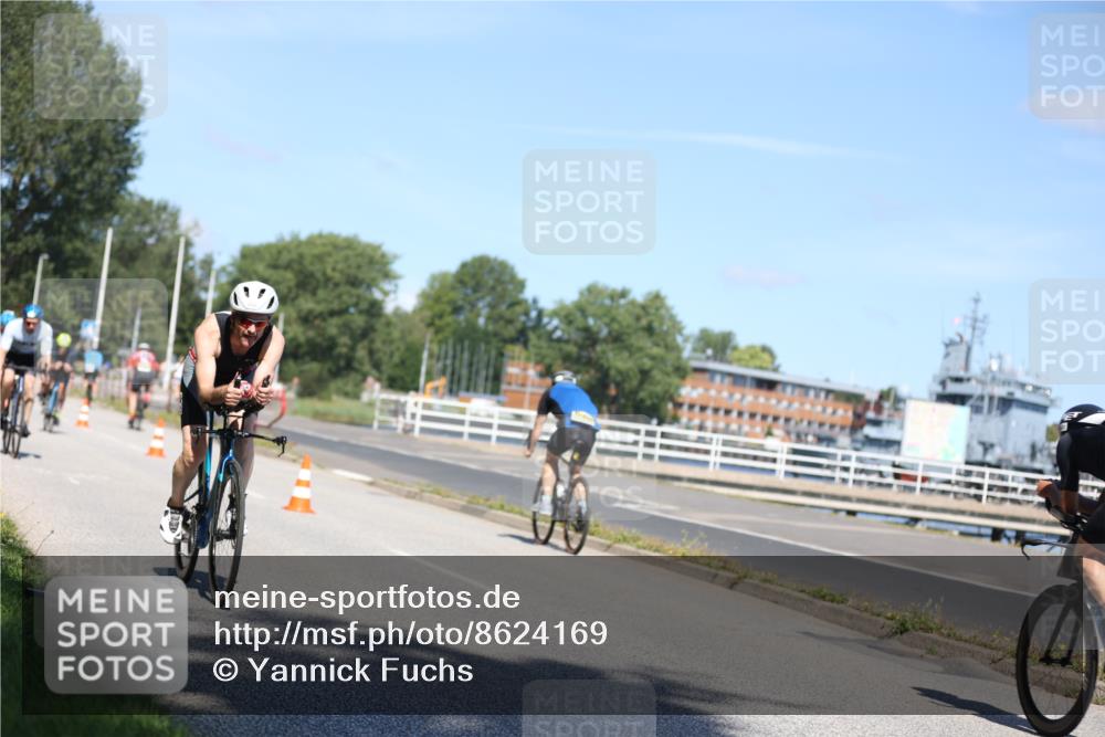 17.08.2025 - KN Förde Triathlon 2025 Yannick Fuchs http://msf.ph/oto/8624169 17.08.2025 11:25:37 Radfahren 288, 296, 307, 349, 372, 610, 633, 261, 285, 295, 617, 629, 630, 632 meine-sportfotos.de