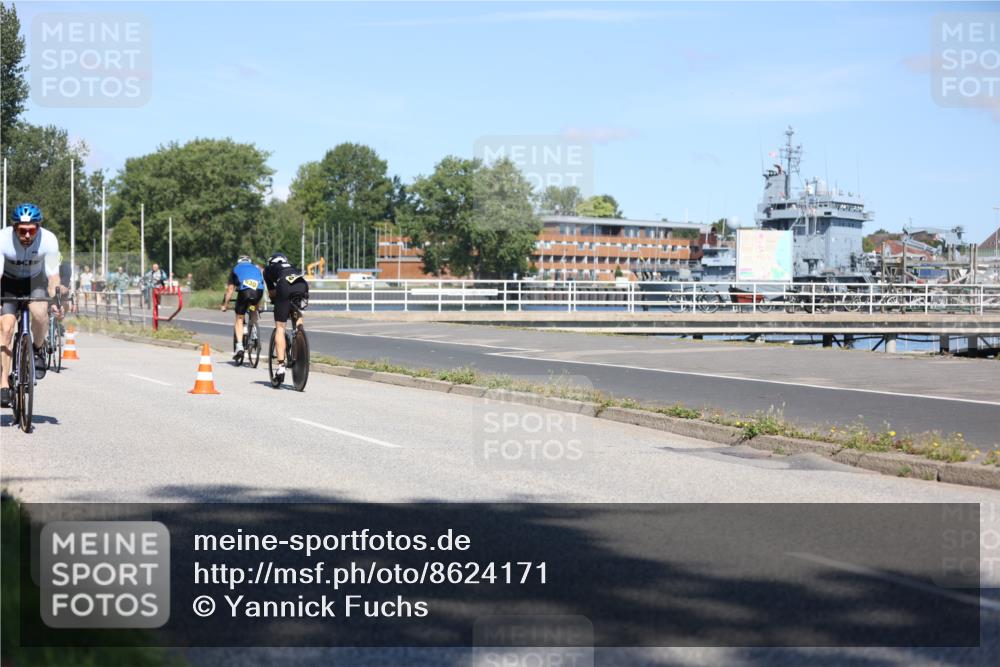 17.08.2025 - KN Förde Triathlon 2025 Yannick Fuchs http://msf.ph/oto/8624171 17.08.2025 11:25:38 Radfahren 288, 296, 307, 349, 372, 610, 633, 285, 295, 617, 629, 630, 632, 633 meine-sportfotos.de