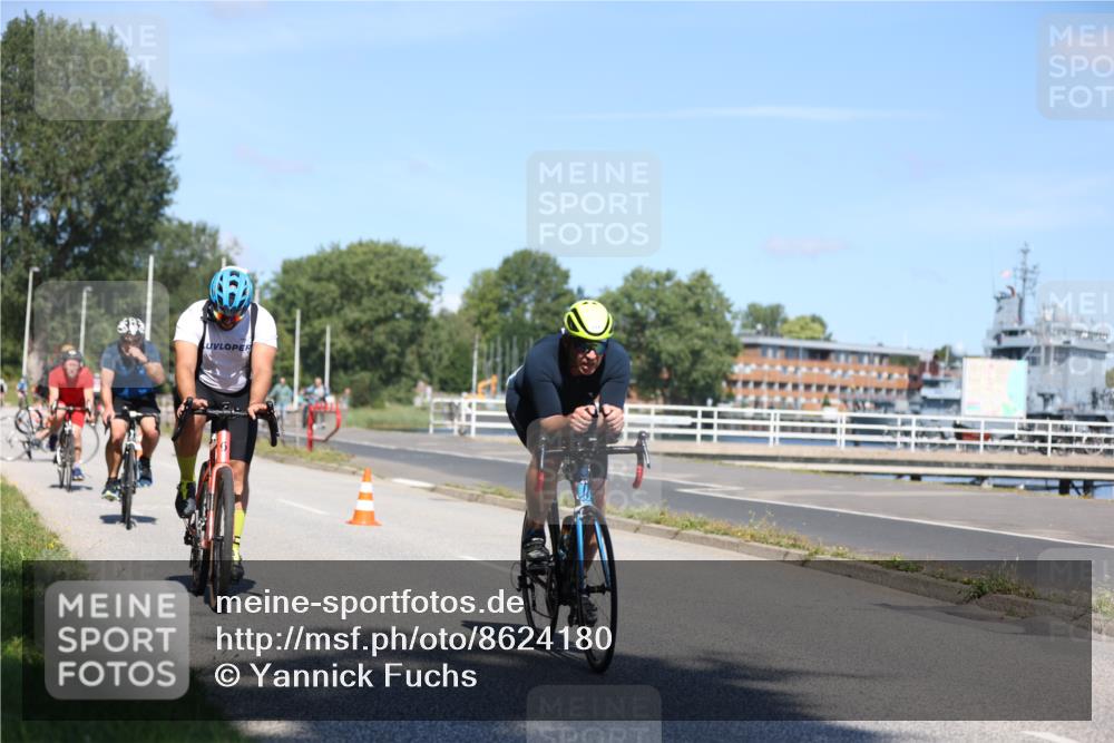 17.08.2025 - KN Förde Triathlon 2025 Yannick Fuchs http://msf.ph/oto/8624180 17.08.2025 11:25:39 Radfahren 288, 296, 307, 349, 372, 610, 617, 629, 630, 632, 633 meine-sportfotos.de