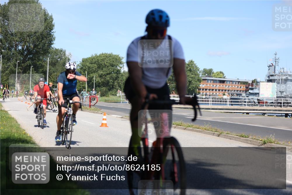 17.08.2025 - KN Förde Triathlon 2025 Yannick Fuchs http://msf.ph/oto/8624185 17.08.2025 11:25:40 Radfahren 288, 296, 307, 332, 349, 372, 610, 642, 296, 617, 629, 630, 632, 633 meine-sportfotos.de