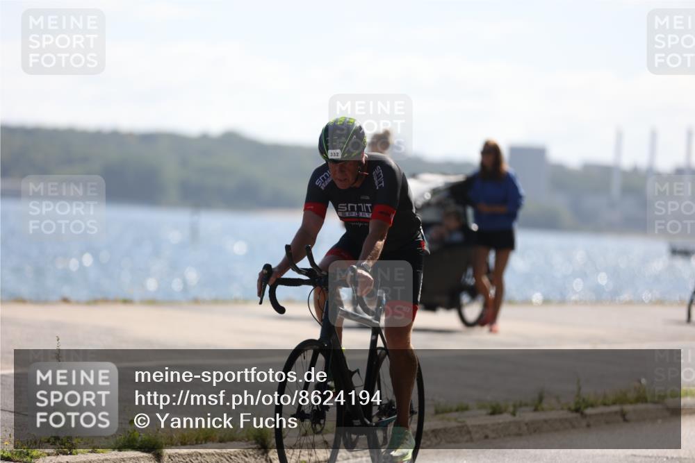 17.08.2025 - KN Förde Triathlon 2025 Yannick Fuchs http://msf.ph/oto/8624194 17.08.2025 11:25:49 Radfahren 310, 332, 345, 351, 353, 361, 368, 612, 614, 619, 622, 642, 643, 349, 372, 610 meine-sportfotos.de