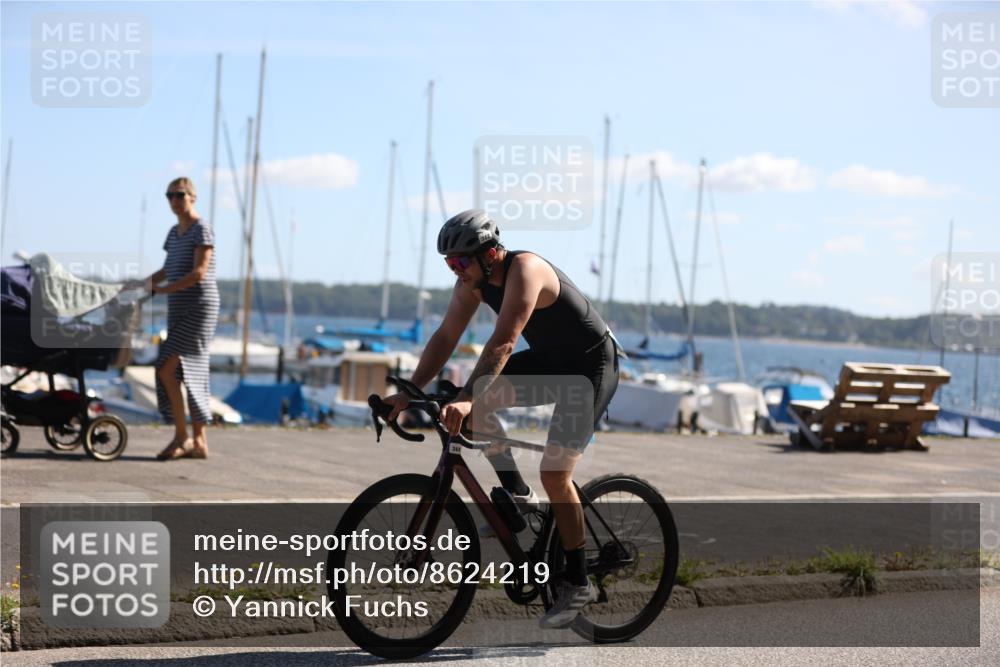 17.08.2025 - KN Förde Triathlon 2025 Yannick Fuchs http://msf.ph/oto/8624219 17.08.2025 11:25:58 Radfahren 310, 345, 354, 361, 368, 612, 614, 619, 623, 310, 332, 351, 353, 361, 614, 622, 642, 643 meine-sportfotos.de