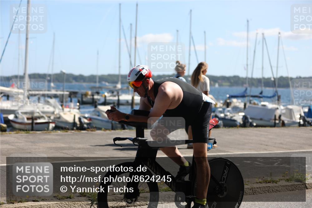 17.08.2025 - KN Förde Triathlon 2025 Yannick Fuchs http://msf.ph/oto/8624245 17.08.2025 11:27:02 Radfahren 274, 285, 294, 295, 606, 625, 629, 346, 609, 633 meine-sportfotos.de