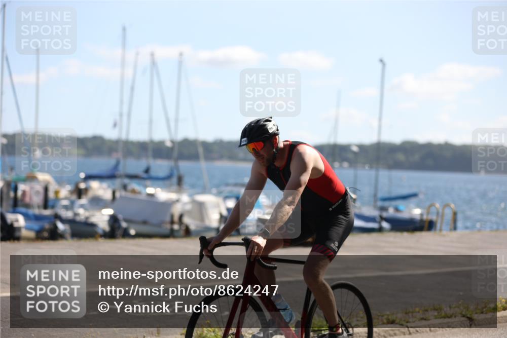 17.08.2025 - KN Förde Triathlon 2025 Yannick Fuchs http://msf.ph/oto/8624247 17.08.2025 11:27:21 Radfahren 310, 335, 377, 630, 643, 337, 630 meine-sportfotos.de