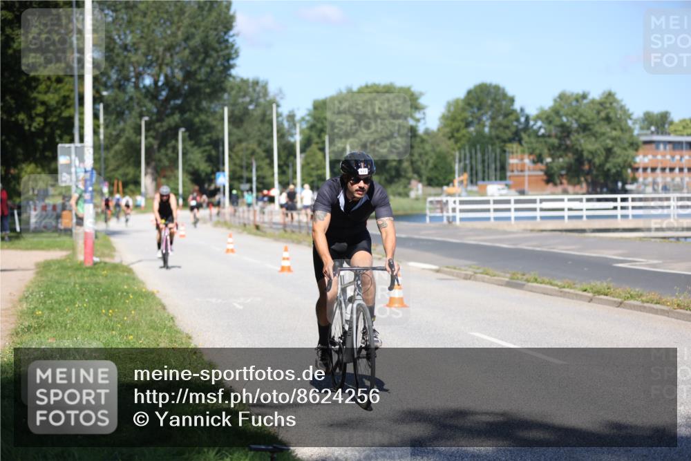 17.08.2025 - KN Förde Triathlon 2025 Yannick Fuchs http://msf.ph/oto/8624256 17.08.2025 11:27:31 Radfahren 310, 332, 368, 608, 622, 636, 643 meine-sportfotos.de